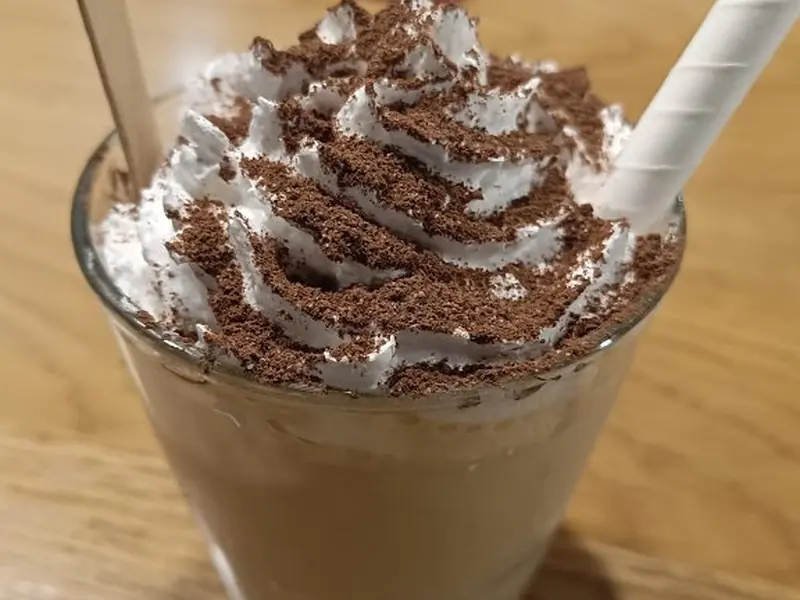 Cold Coffee — कोल्ड कॉफ़ी