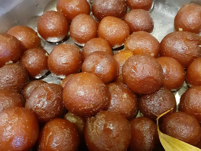 Gulab Jamun — गुलाब जामुन