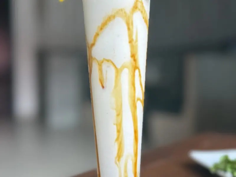 Lassi — लस्सी